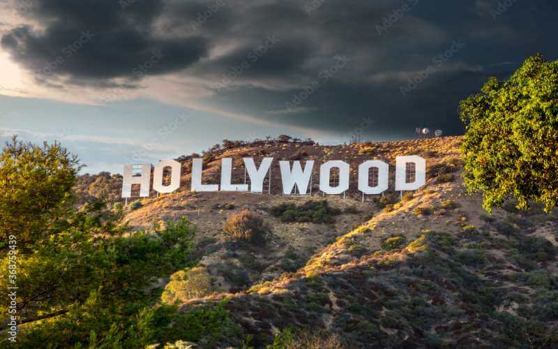 Hollywood Memukau Dunia di Panggung Olimpiade Paris 2024